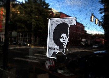 Diez perfiles de Nina Simone.