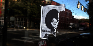 Diez perfiles de Nina Simone.