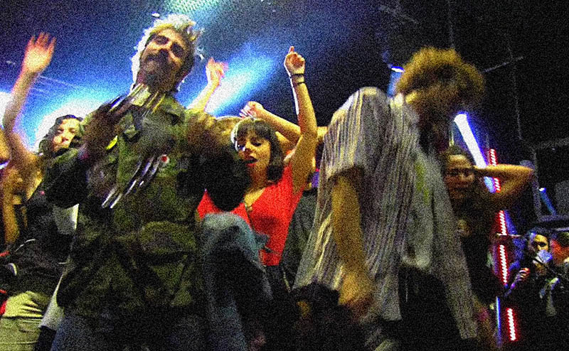 Crónicas de una veinteañera de conciertos: The Parrots.